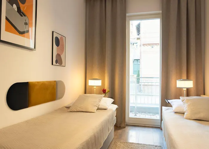 شقة Rest - Elizy Orzeszkowej 10 - Hala Garazowa - Self Check-in 24h بوزنان