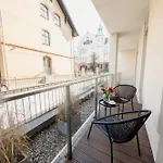 Rest - Elizy Orzeszkowej 10 - Hala Garazowa - Self Check-in 24h Poznan