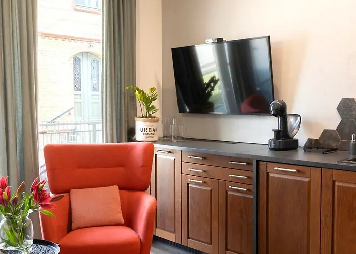 Rest - Elizy Orzeszkowej 10 - Hala Garazowa - Self Check-in 24h Апартаменты Познань